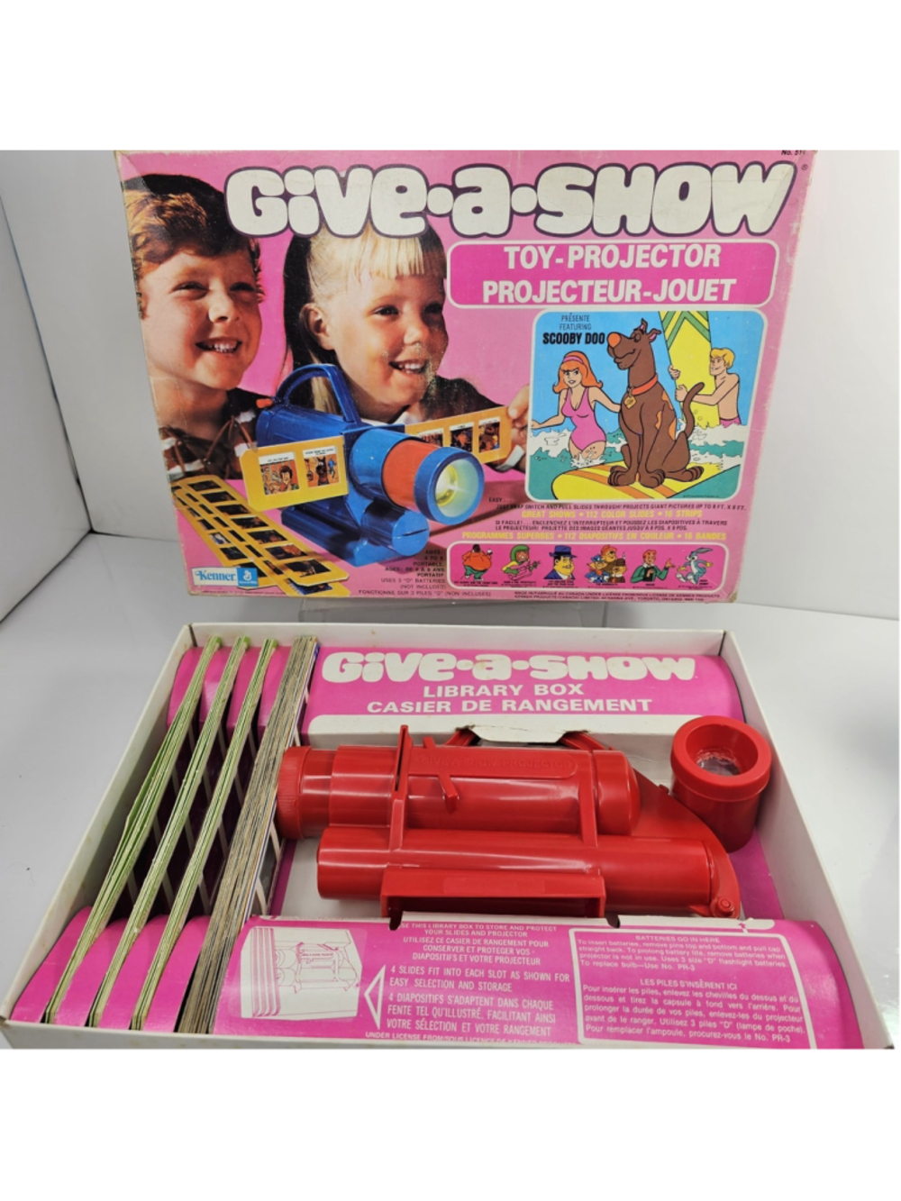 Give A Show Projector Kenner 1975 Vintage TESTED 27 Slide Strips In Box